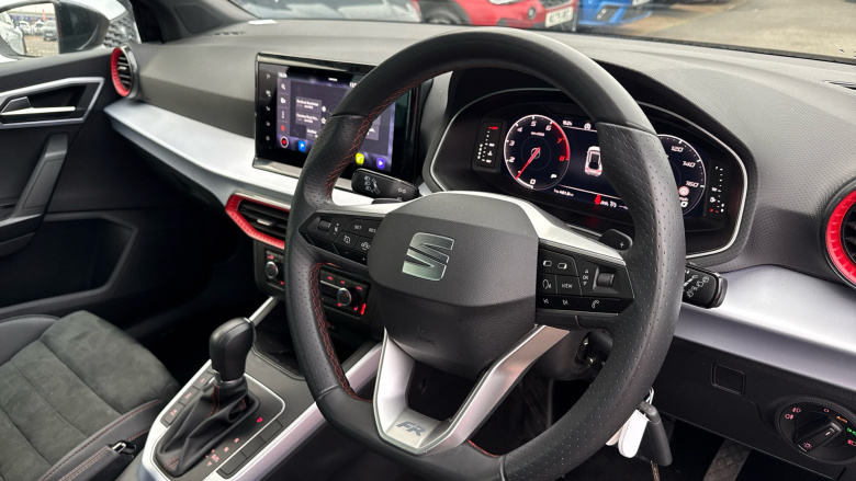 SEAT Arona 1.0 TSI 115 FR Sport 5dr DSG Petrol Hatchback